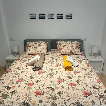 Céntrico Y Parking A 200m De La Playa Appartement *